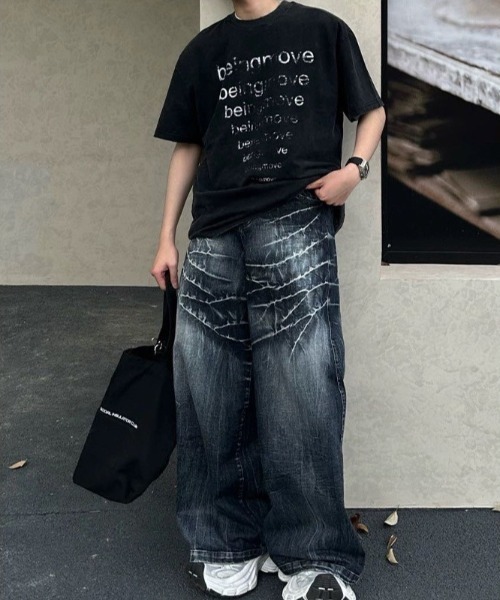 CREARE -LINO-(クレアーレリノ)の「ヴィンテージライクロゴプリントTシャツ/カットソー(Tシャツ/カットソー・メンズ・ブラック・MEDIUM/LARGE)」の6枚目の写真