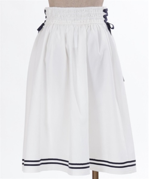 axes femme POETIQUE（アクシーズファムポエティック）の「連ボタン