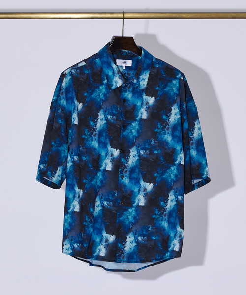 AH ABAHOUSE（エーエイチアバハウス）の「【AH ABAHOUSE】アブストラクト柄 半袖シャツ（シャツ/ブラウス・メンズ・グレー/ブラック・46/48）」の2枚目の写真