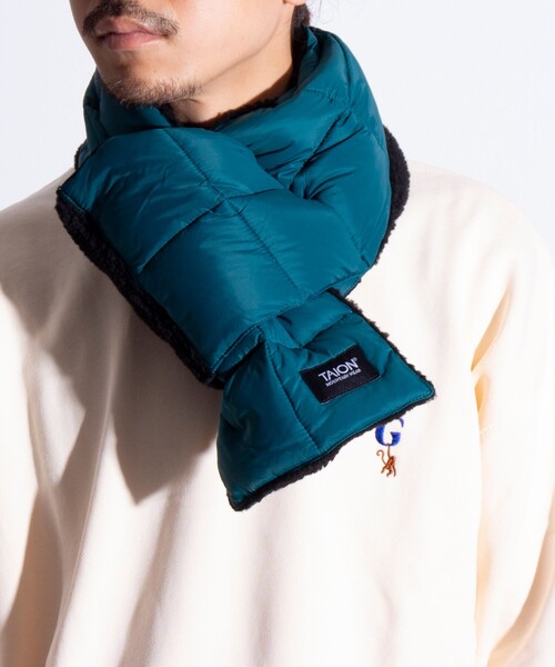 TAION（タイオン）の「【TAION/タイオン】GLOSTER別注 ボアリバーシブルマフラー ダウンマフラー 差し込み（マフラー・メンズ・オリーブ/ブラック/ホワイト系その他2/ホワイト系その他/ダークブルー/ダークグレー・FREE）」の7枚目の写真