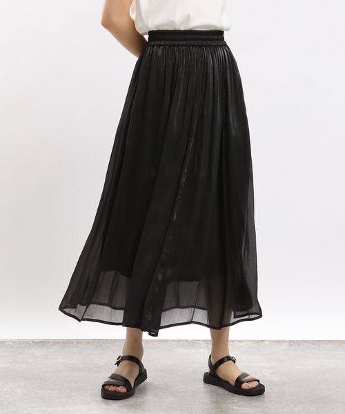 GLOBAL WORK Smile Seed Store（グローバルワーク スマイルシードストア）の「シャイニーフレアスカート/116018（スカート・レディース・ブラック/ブルー/グレイッシュベージュ・SMALL/MEDIUM/LARGE/X-LARGE）」の2枚目の写真