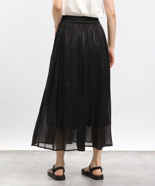 GLOBAL WORK Smile Seed Store（グローバルワーク スマイルシードストア）の「シャイニーフレアスカート/116018（スカート・レディース・ブラック/ブルー/グレイッシュベージュ・SMALL/MEDIUM/LARGE/X-LARGE）」の18枚目の写真