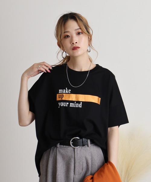 BRODIAEA(ブローディア)の「BRODIAEA ロゴ×箔プリント極サラTシャツ(Tシャツ/カットソー・レディース・ライム/サーモンピンク/ブラック/シルバーグレー/マスタード・40)」の6枚目の写真