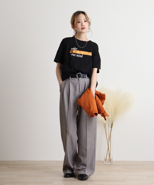 BRODIAEA(ブローディア)の「BRODIAEA ロゴ×箔プリント極サラTシャツ(Tシャツ/カットソー・レディース・ライム/サーモンピンク/ブラック/シルバーグレー/マスタード・40)」の9枚目の写真