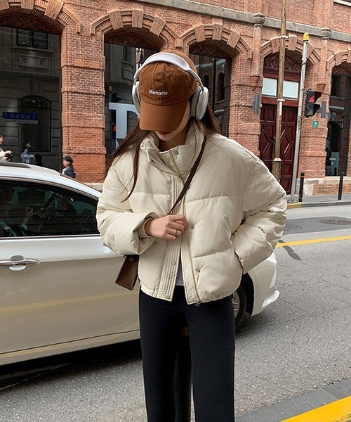 c.u.l(シーユーエル)の「ボリューム エコレザーテイスト エコダウンジャケット culw740(ダウンジャケット/コート・レディース・ホワイト/カーキ/ブラック・M/L)」の21枚目の写真