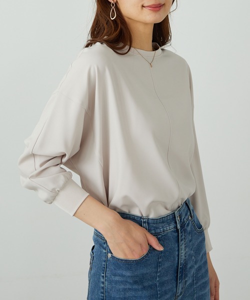 BELLUNA PLUS（ベルーナ）の「きれい見えドルマンプルオーバー（Tシャツ/カットソー・レディース・チャコール/オレンジ/ライム/ターコイズブルー/グレー/ブルー/アイボリー/ワイン/イエロー/セージグリーン・MEDIUM/LARGE/X-LARGE）」の11枚目の写真