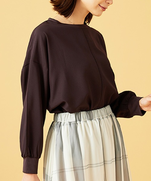 BELLUNA PLUS（ベルーナ）の「きれい見えドルマンプルオーバー（Tシャツ/カットソー・レディース・チャコール/オレンジ/ライム/ターコイズブルー/グレー/ブルー/アイボリー/ワイン/イエロー/セージグリーン・MEDIUM/LARGE/X-LARGE）」の20枚目の写真