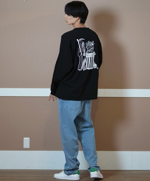 LURKING CLASS(ラーキングクラス)の「【ムラサキスポーツ限定】LURKING CLASS/ラーキングクラス ロンT/長袖Tシャツ バックプリント TRASH FIRE L/S TEE ST24HTM02(Tシャツ/カットソー・メンズ・ブラック/ホワイト・L/M/XL)」の16枚目の写真