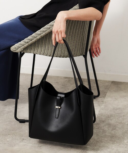 OPAQUE.CLIP（オペークドットクリップ）の「◆【A4サイズ対応】フロントベルト調トートバッグ（トートバッグ・レディース・ブラック/ライトベージュ・00）」の16枚目の写真