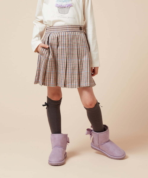 a.v.v（アーヴェヴェ）の「[120-130]【インパン付き】タックプリーツスカート（スカート・キッズ・ボルドー/ベージュ/ブラック・120/130）」の4枚目の写真