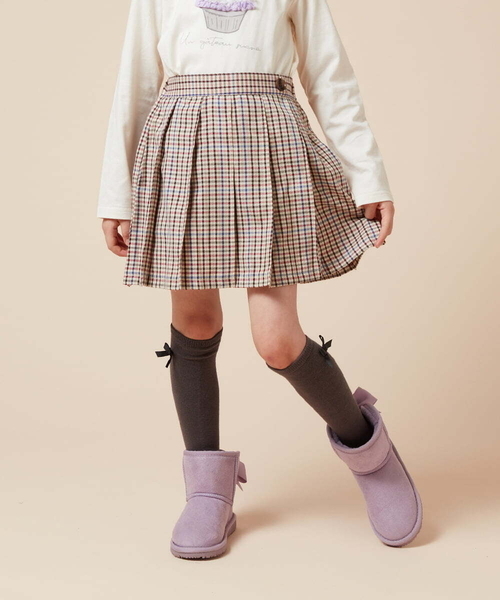a.v.v（アーヴェヴェ）の「[120-130]【インパン付き】タックプリーツスカート（スカート・キッズ・ボルドー/ベージュ/ブラック・120/130）」の5枚目の写真