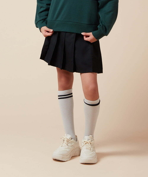 a.v.v（アーヴェヴェ）の「[120-130]【インパン付き】タックプリーツスカート（スカート・キッズ・ボルドー/ベージュ/ブラック・120/130）」の17枚目の写真