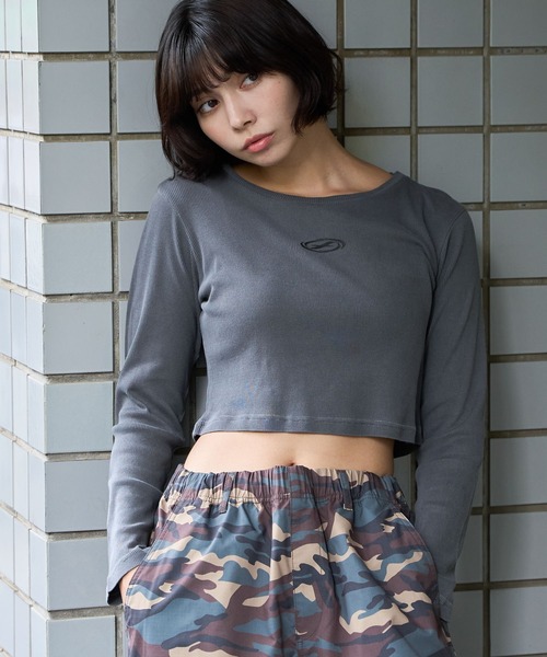 SHORT ROUND（ショートラウンド）の「SHORT ROUND/ショートロゴリブロンT（Tシャツ/カットソー・レディース・グレー/スミクロ・FREE）」の5枚目の写真