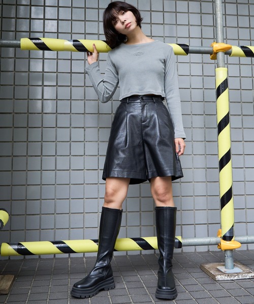 SHORT ROUND（ショートラウンド）の「SHORT ROUND/ショートロゴリブロンT（Tシャツ/カットソー・レディース・グレー/スミクロ・FREE）」の4枚目の写真