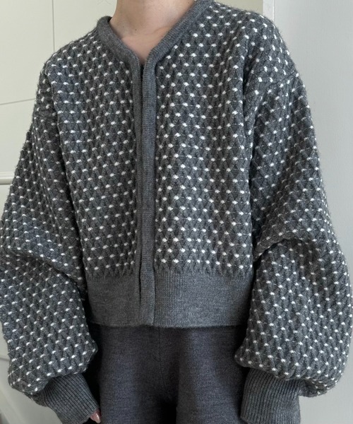 lawgy（ラウジー）の「reversible pattern front point knit / リバーシブルパターンフロントポイントニット（ニット/セーター・レディース・ブラウン/ヘザーグレー/クリーム・FREE）」の19枚目の写真