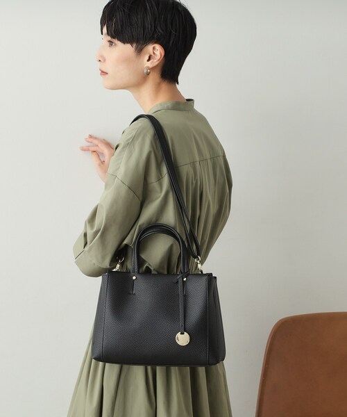 OPAQUE.CLIP（オペークドットクリップ）の「◆【人間工学/2WAY】シュリンクミドルトートバッグ（トートバッグ・レディース・ブラック/グレー/サンドベージュ・00）」の16枚目の写真