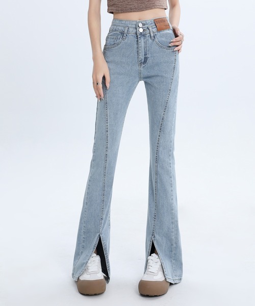 aimoha（アイモハ）の「【Aimoha】スリットマイクロフレアジーンズ（デニムパンツ・レディース・ブラック/ライトブルー/ブルー・LARGE/MEDIUM/SMALL）」の2枚目の写真