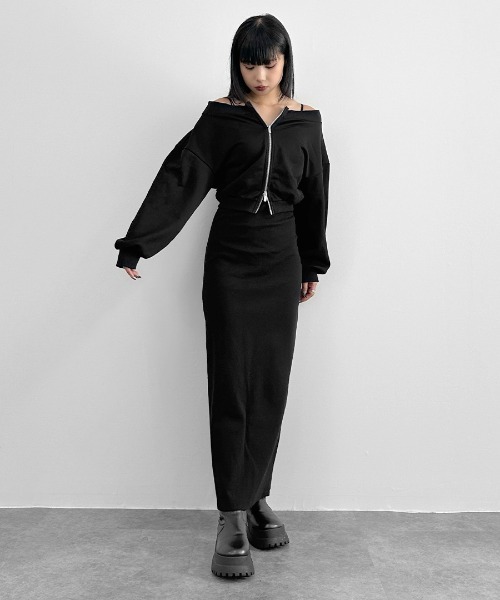 LVEU.(ラブユ.)の「【LVEU.】ダブルジップオフショルスウェット / トップス スウェット ストレッチ ダブルジップ オフショルダー 羽織 長袖 ブラック ホワイト(スウェット・レディース・ブラック/ホワイト・FREE)」の5枚目の写真