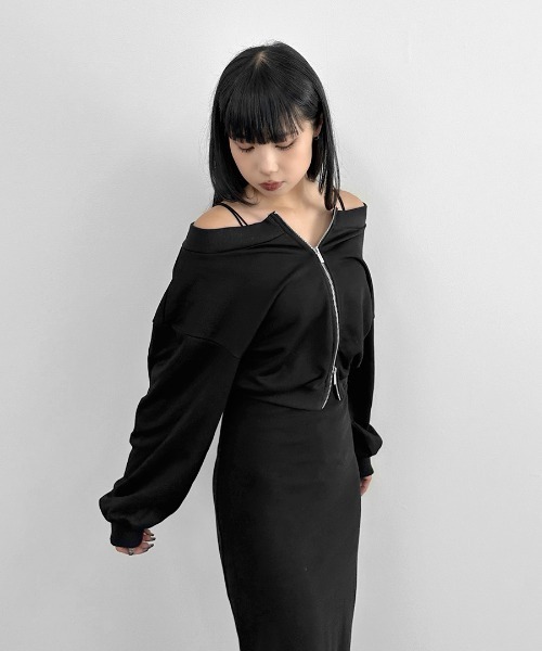 LVEU.(ラブユ.)の「【LVEU.】ダブルジップオフショルスウェット / トップス スウェット ストレッチ ダブルジップ オフショルダー 羽織 長袖 ブラック ホワイト(スウェット・レディース・ブラック/ホワイト・FREE)」の7枚目の写真