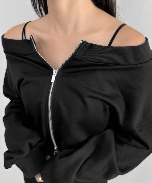 LVEU.(ラブユ.)の「【LVEU.】ダブルジップオフショルスウェット / トップス スウェット ストレッチ ダブルジップ オフショルダー 羽織 長袖 ブラック ホワイト(スウェット・レディース・ブラック/ホワイト・FREE)」の11枚目の写真