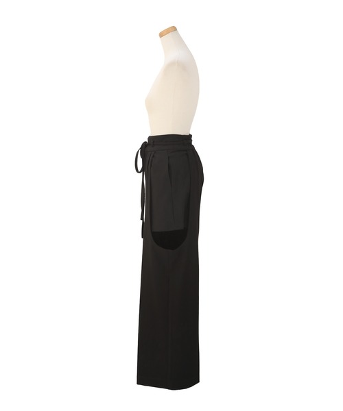 MIELI INVARIANT(ミエリインヴァリアント)の「Soft Warm Hole Slacks(スラックス・レディース・ブラック/グレー系その他/モカ・SMALL/MEDIUM)」の13枚目の写真