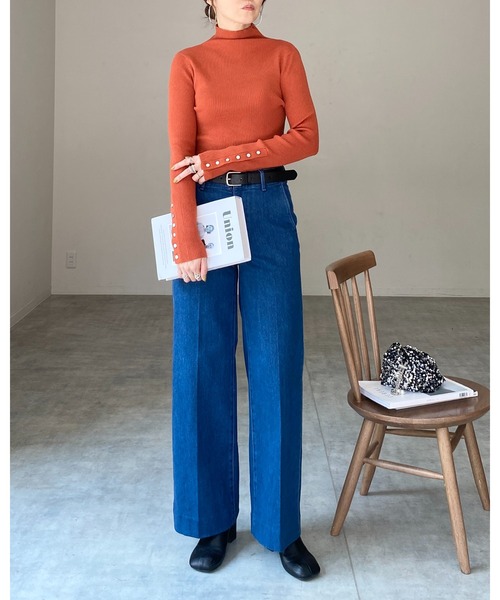 She's Closet(シーズクローゼット)の「長袖タイトハイネックリブ袖ボタンニットトップス(ニット/セーター・レディース・オレンジ/レッド/杢グレー/アイボリー/ブラック/マスタード/カーキ/ブラウン・FREE)」の19枚目の写真