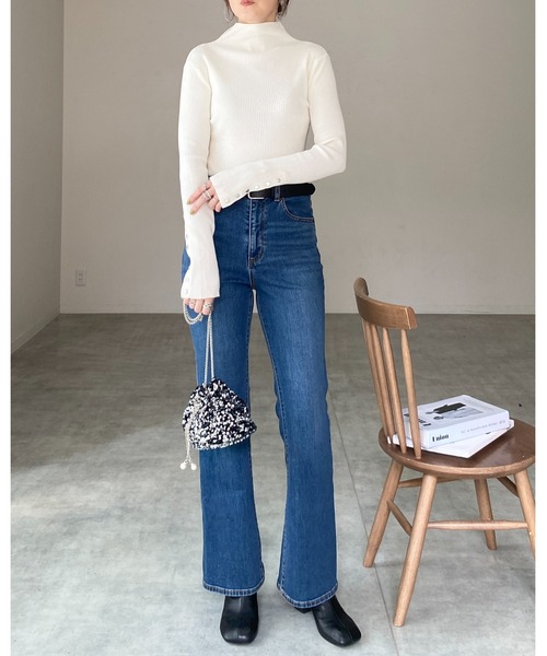 She's Closet(シーズクローゼット)の「長袖タイトハイネックリブ袖ボタンニットトップス(ニット/セーター・レディース・オレンジ/レッド/杢グレー/アイボリー/ブラック/マスタード/カーキ/ブラウン・FREE)」の21枚目の写真