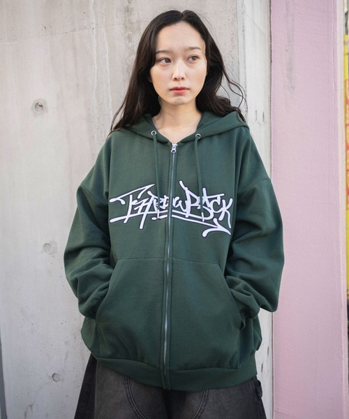 WEGO（ウィゴー）の「WEGO/ワッペンロゴジップパーカー（パーカー・メンズ・ブラウン/ブラック/ダークグリーン/杢グレー・MEDIUM/LARGE）」の12枚目の写真