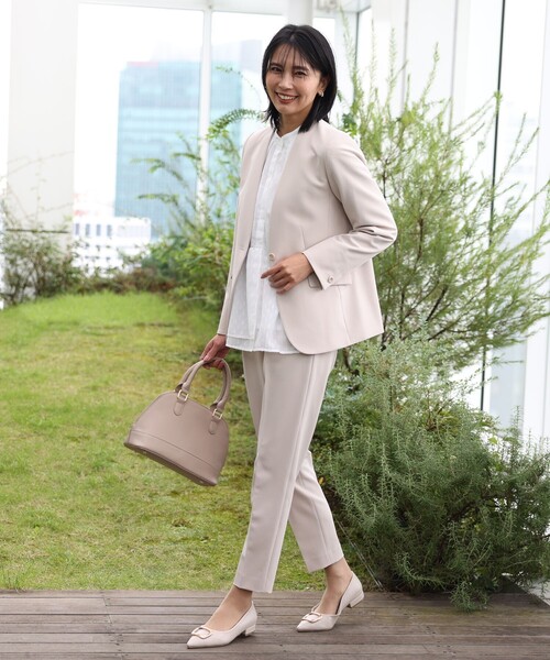 THE SHOP TK （ザ ショップ ティーケー ）の「【汚れ防止/シワになりにくい/セレモニー/通勤】ダブルクロステーパードパンツ/洗える/サスティナブル（その他パンツ・レディース・ベージュ/ネイビー/ブラック・11/12/13/14）」の10枚目の写真