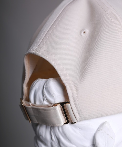 aimoha(アイモハ)の「【Aimoha】メタルロゴキャップ(キャップ・レディース・オフホワイト/ブラック・FREE)」の12枚目の写真