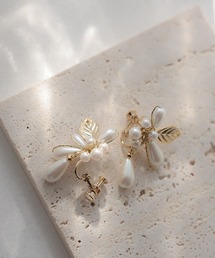 haremode（ハレモード）の「ドレスアクセサリー パール & リーフモチーフ パーティ オケージョン イヤリング（イヤリング）」