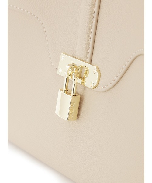 SNIDEL（スナイデル）の「パッドロックバッグ（ショルダーバッグ・レディース・ブラック/ライトベージュ/ピンクベージュ/サックスブルー/アイボリー/ライトブルー・FREE/F）」の11枚目の写真