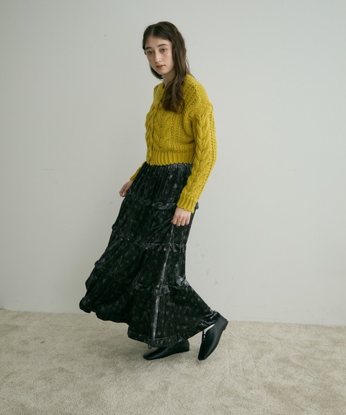 Crisp(クリスプ)の「【ZOZO限定】フラワーベロアティアードスカート(スカート・レディース・ブラック/チャコールグレー・FREE)」の12枚目の写真