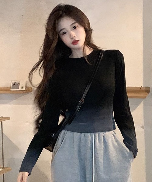 i-dare(アイディア)の「【i-dare】グラデーションカラー カットソー(Tシャツ/カットソー・レディース・グレー/ブラック/ホワイト/ブラウン・X-LARGE/LARGE/MEDIUM/SMALL)」の3枚目の写真