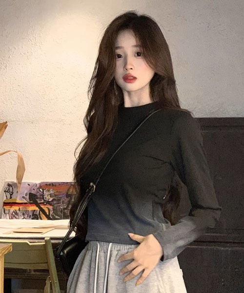 i-dare(アイディア)の「【i-dare】グラデーションカラー カットソー(Tシャツ/カットソー・レディース・グレー/ブラック/ホワイト/ブラウン・X-LARGE/LARGE/MEDIUM/SMALL)」の13枚目の写真