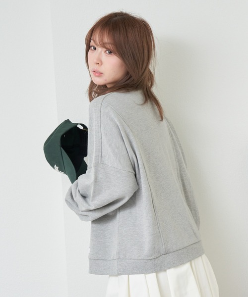 RAY CASSIN（レイカズン）の「ロゴクルールーズスウェット（スウェット・レディース・ホワイト系その他/ネイビー/グレー・FREE）」の14枚目の写真