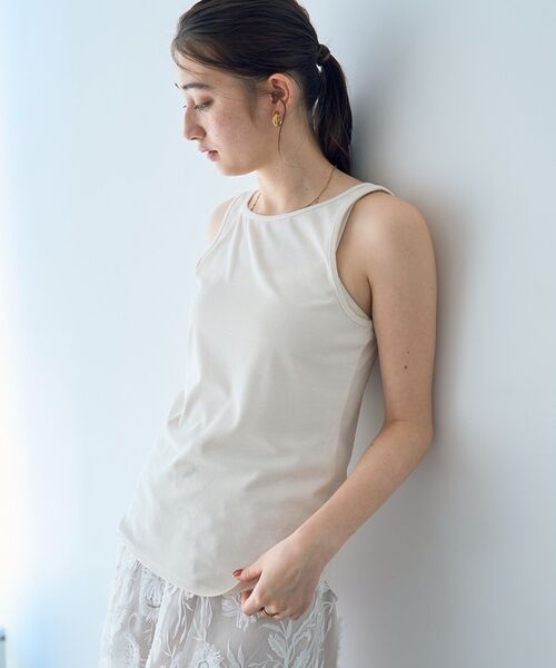YECCA VECCA（イェッカヴェッカ）の「2wayスクエアリブタンクトップ（タンクトップ・レディース・杢グレー/ブラック/ブラウン/アイボリー・FREE）」の18枚目の写真