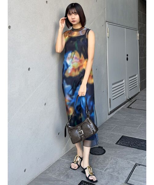 MURUA シェイドフラワーレイヤードワンピース MURUA ワンピース シェイドフラワーレイヤードワンピース