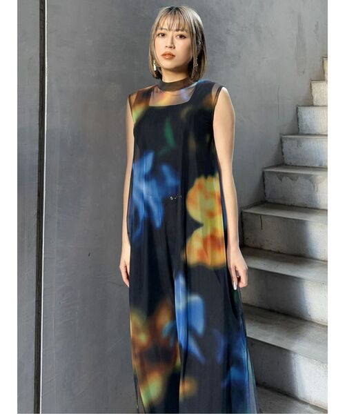 MURUA（ムルーア）の「シェイドフラワーレイヤードワンピース（ワンピース・レディース・ブラック/ブルー/アイボリー・FREE）」の13枚目の写真