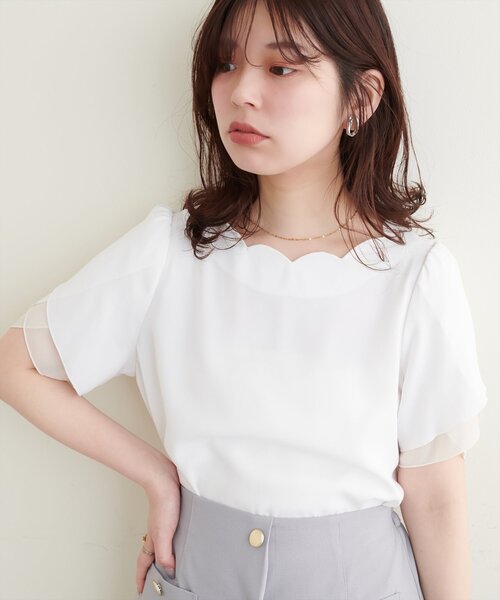 natural couture(ナチュラルクチュール)の「チューリップスリーブスカラップネックブラウス(シャツ/ブラウス・レディース・アイボリー/ピンクベージュ/サックスブルー/ミント/ネイビー・FREE)」の7枚目の写真