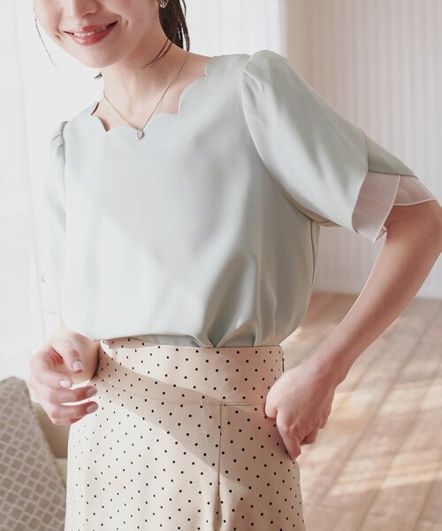 natural couture(ナチュラルクチュール)の「チューリップスリーブスカラップネックブラウス(シャツ/ブラウス・レディース・アイボリー/ピンクベージュ/サックスブルー/ミント/ネイビー・FREE)」の9枚目の写真