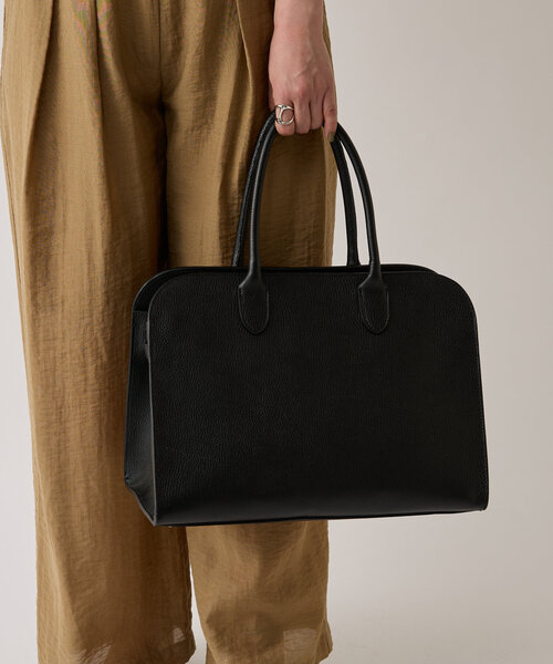 LIVETART（リヴェタート）の「《LIVETART》レザーサイドベルトバッグ（トートバッグ・レディース・ブラック・FREE）」の2枚目の写真