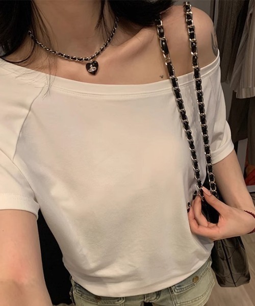 Teem Store（チームストア）の「シンプルデザインワンショルTシャツ（Tシャツ/カットソー・レディース・グレー/ネイビー/ホワイト/ブラック・S/M/L）」の2枚目の写真