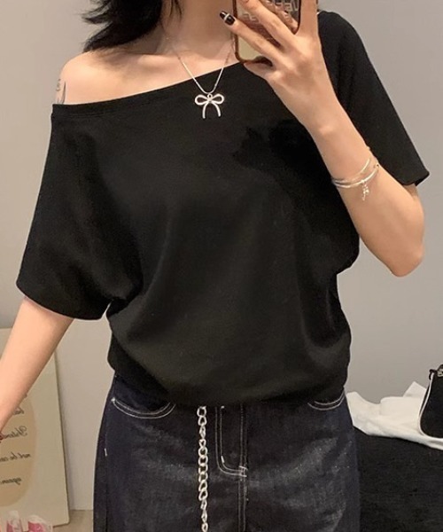 Teem Store（チームストア）の「シンプルデザインワンショルTシャツ（Tシャツ/カットソー・レディース・グレー/ネイビー/ホワイト/ブラック・S/M/L）」の3枚目の写真