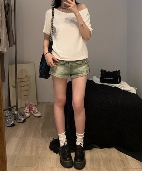 Teem Store（チームストア）の「シンプルデザインワンショルTシャツ（Tシャツ/カットソー・レディース・グレー/ネイビー/ホワイト/ブラック・S/M/L）」の5枚目の写真