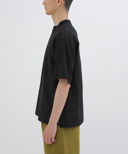 MARGARET HOWELL(マーガレットハウエル)の「DRY WOOL LINEN PLAINWEAVE(シャツ/ブラウス・メンズ・ブラック・LARGE/MEDIUM/SMALL)」の3枚目の写真