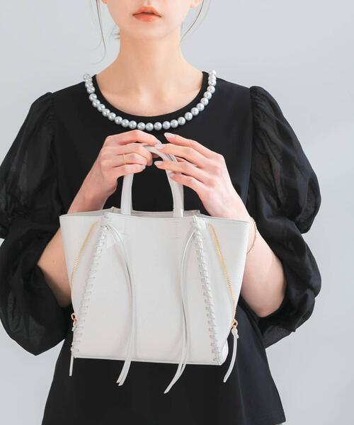 URBAN RESEARCH ROSSO WOMEN(アーバンリサーチ ロッソ)の「サイドジップミニトート(ショルダーバッグ・レディース・グレー系その他/ホワイト/ブラック・-)」の1枚目の写真