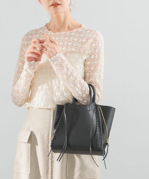 URBAN RESEARCH ROSSO WOMEN(アーバンリサーチ ロッソ)の「サイドジップミニトート(ショルダーバッグ・レディース・グレー系その他/ホワイト/ブラック・-)」の2枚目の写真