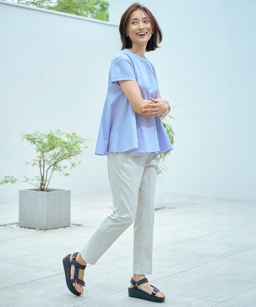 J.PRESS(ジェイプレス)の「【洗える】セルロースリネンストレッチ テーパード パンツ(その他パンツ・レディース・ベージュ系/ライトグレー系/オレンジ系/グレー系・13/9/11/7)」の7枚目の写真