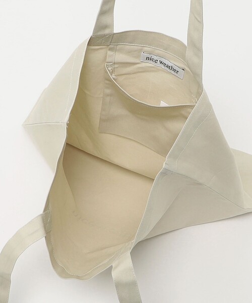 NICE WEATHER（ナイスウェザー）の「＜NICE WEATHER＞ロゴ トートバッグ（トートバッグ・メンズ・ナチュラル/ネイビー・FREE）」の9枚目の写真